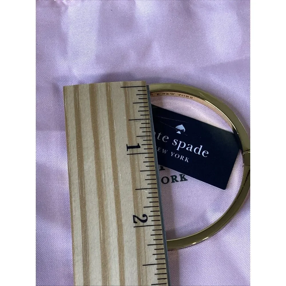 Kate Spade New York Black Enamel Gold Tone Hinge Bracelet Bangle‎ NWT